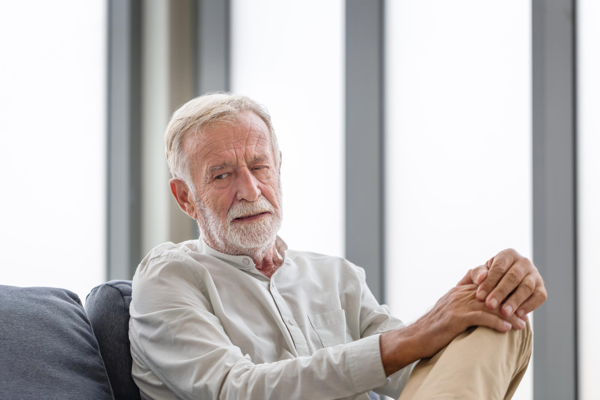Healthy vs Unhealthy Coping Skills: A Guide for Seniors